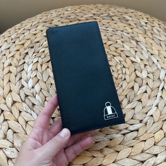 BALLY black pebbled leather flip open wallet - Picture 5 of 5